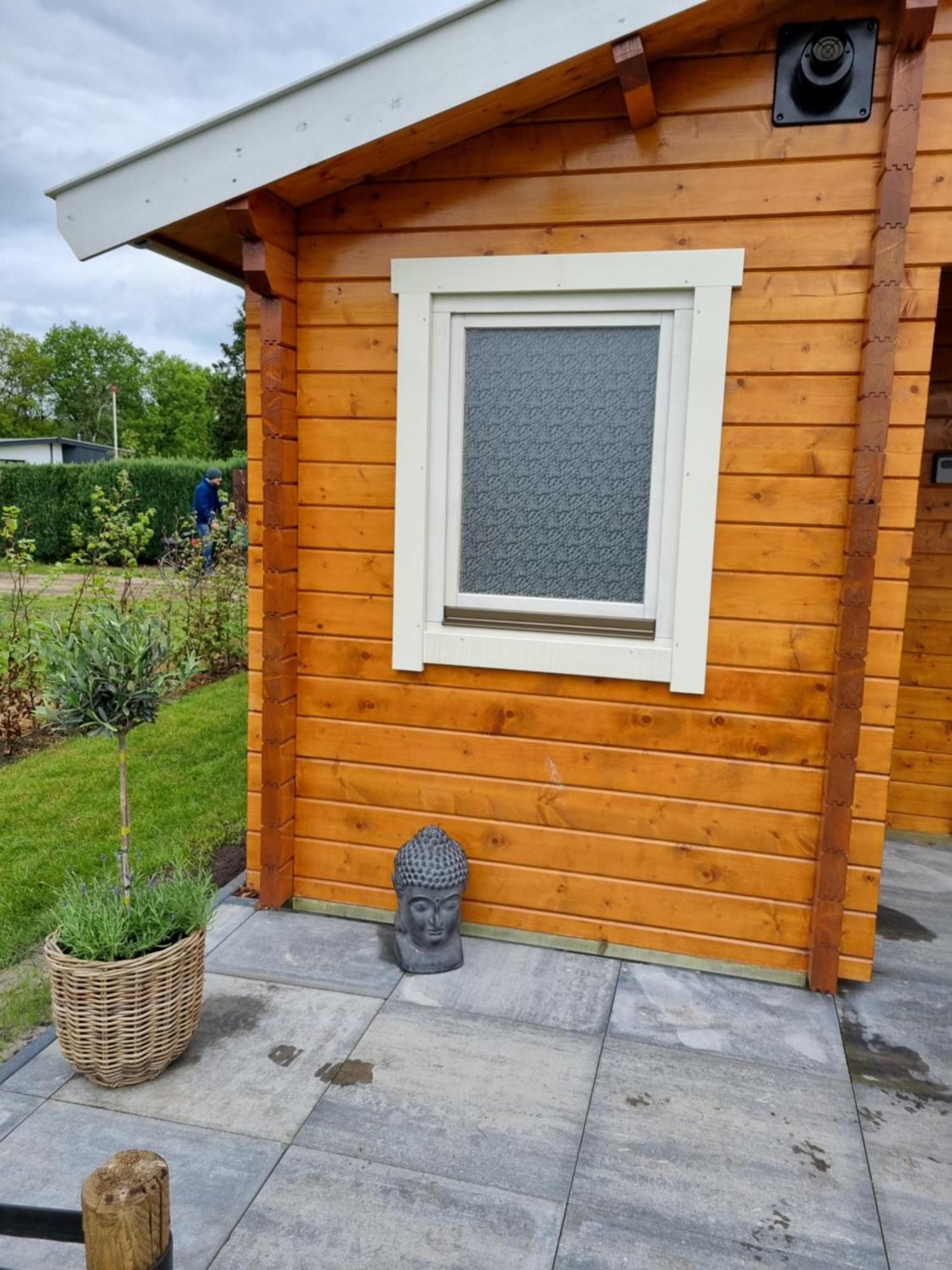 Nieuw - Luxe Blokhut Chalet In Bosrijke Omgeving Anloo エクステリア 写真